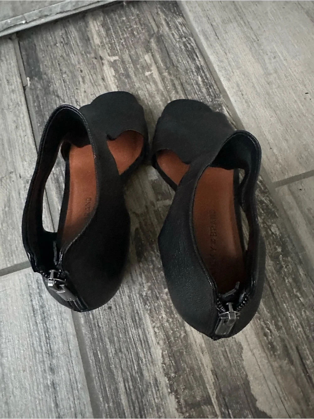 NEW Lucky Brand Black Wedge Sandals Size 7